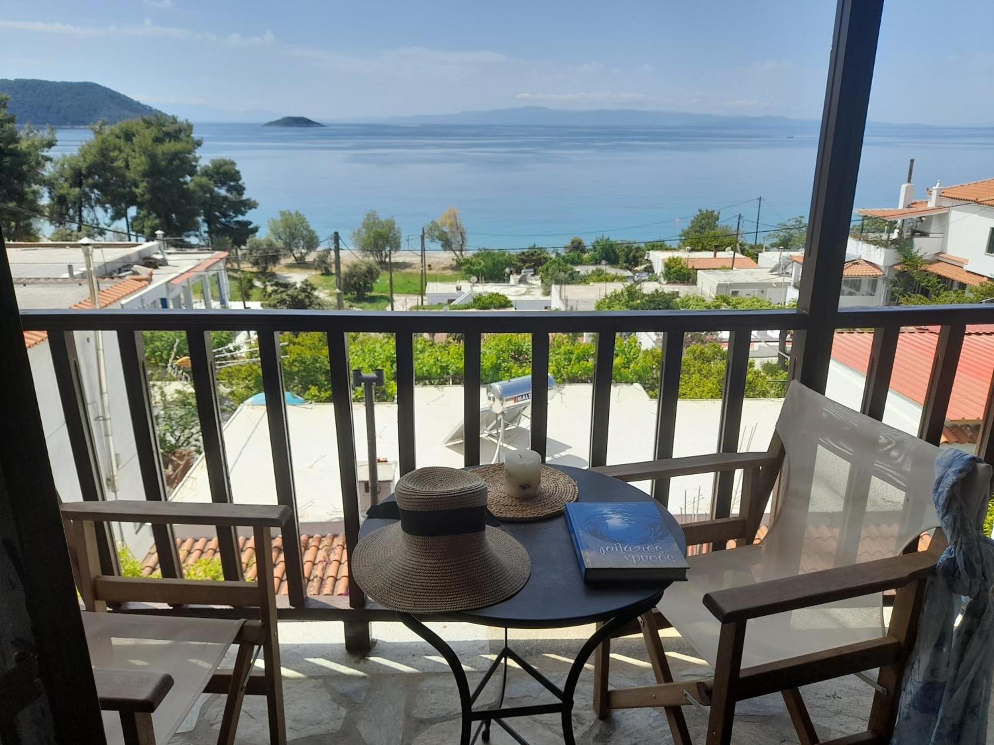 נאו קלימה Lilian Beachfront Apartments מראה חיצוני תמונה
