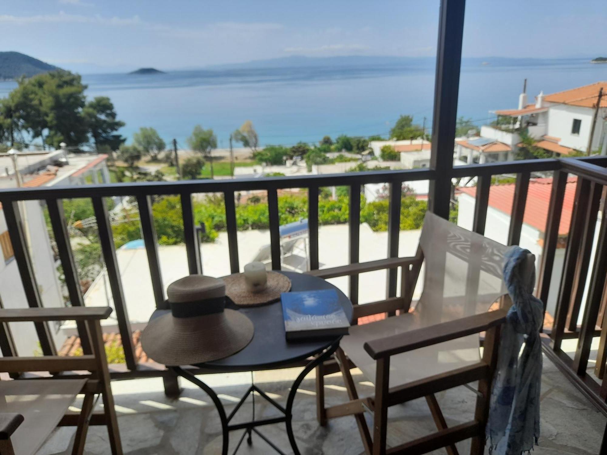 נאו קלימה Lilian Beachfront Apartments מראה חיצוני תמונה