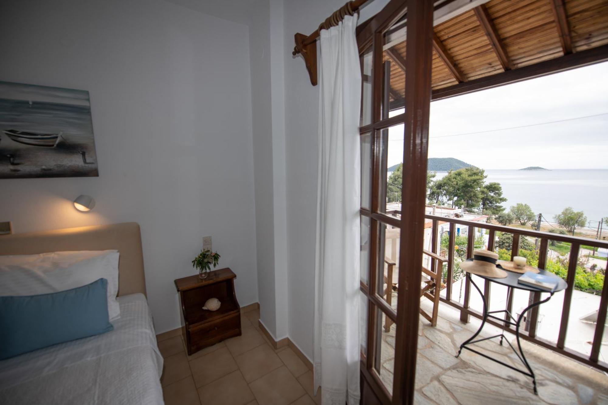 נאו קלימה Lilian Beachfront Apartments מראה חיצוני תמונה