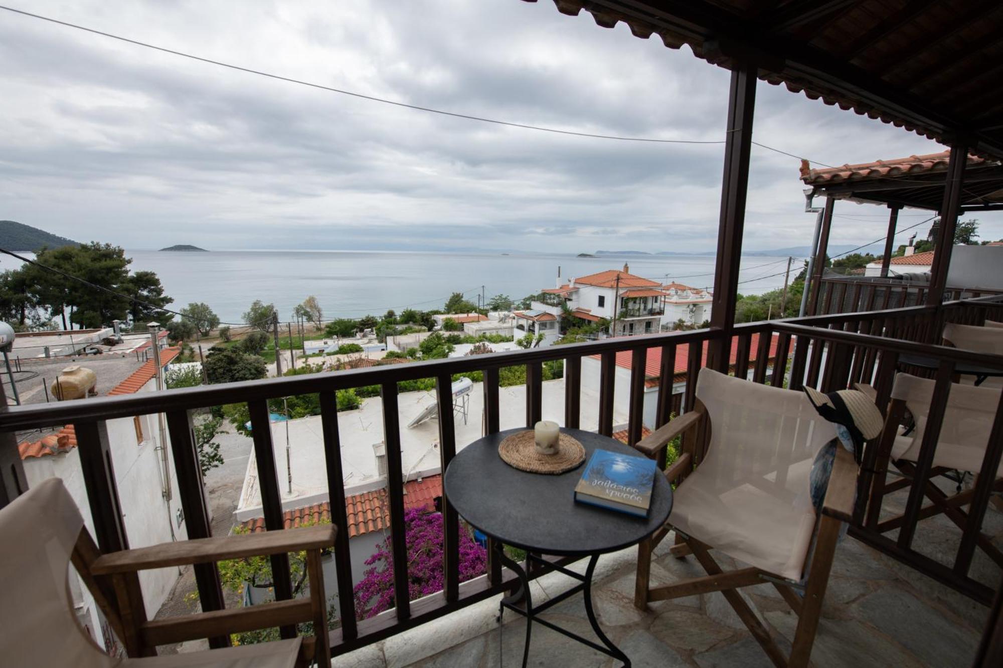 נאו קלימה Lilian Beachfront Apartments מראה חיצוני תמונה